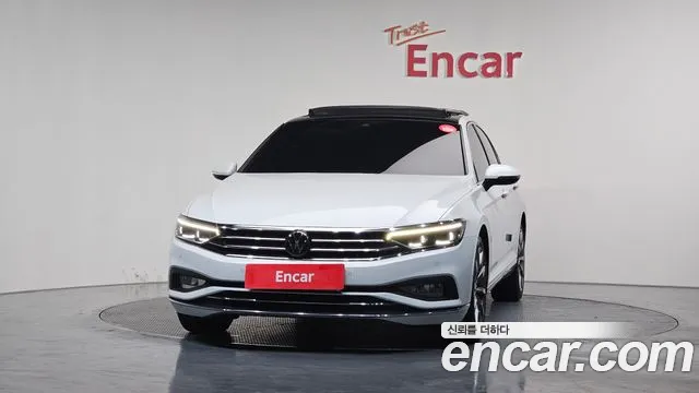 Volkswagen Passat 2021