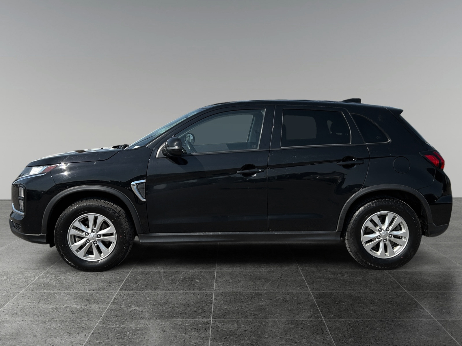 Mitsubishi RVR 2021