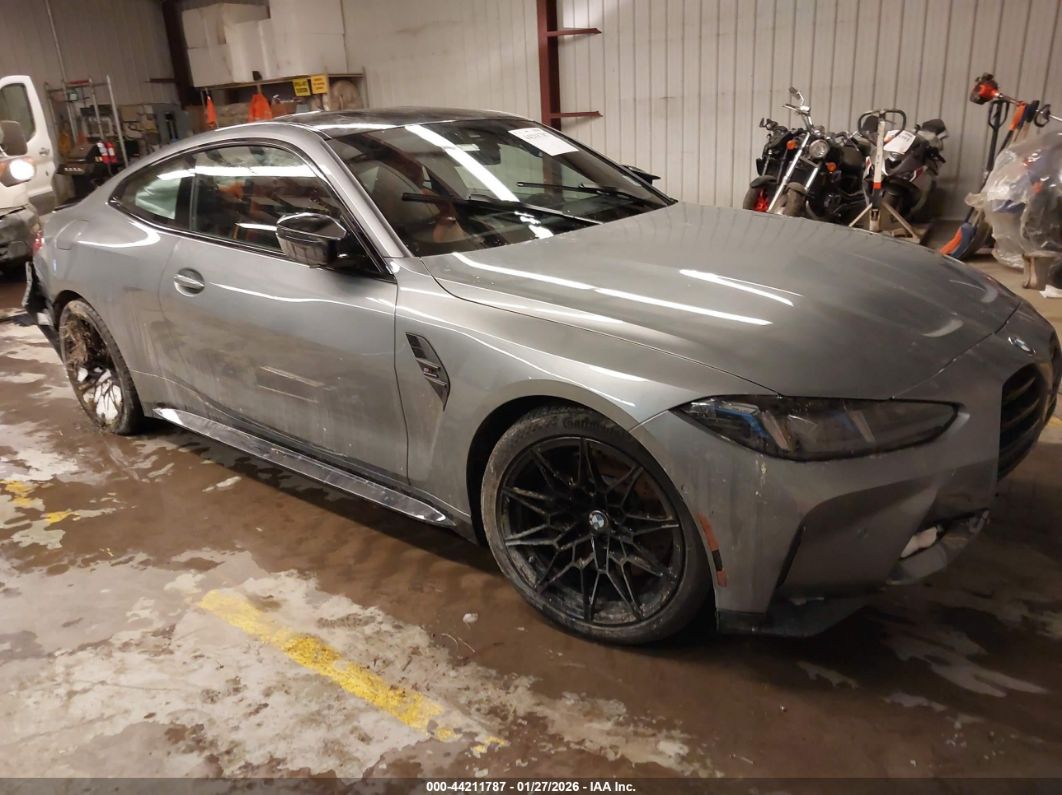 BMW M4 2025