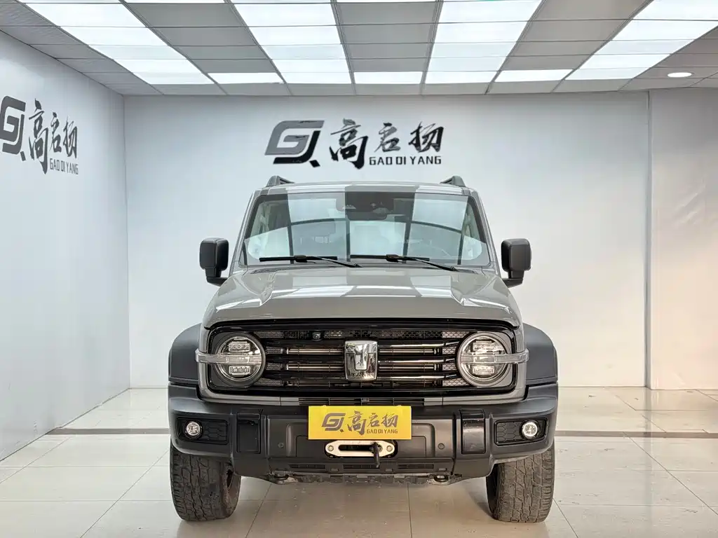 Tank 300 2022
