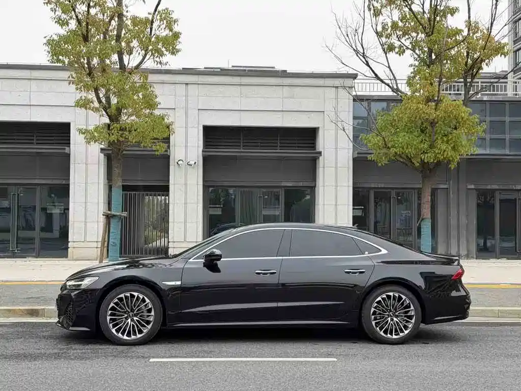 Audi A7 2024
