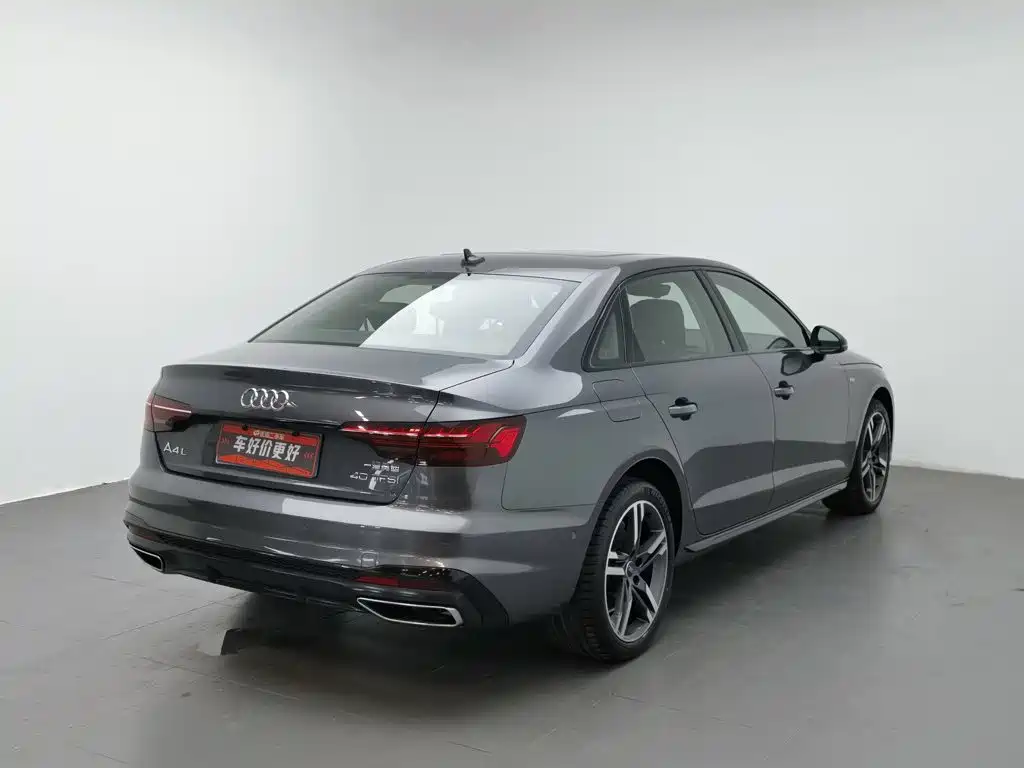 Audi A4 2022