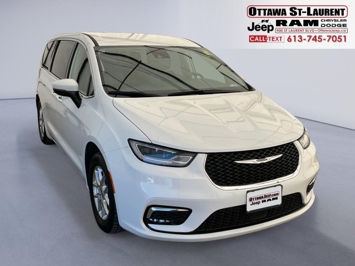 Chrysler Pacifica 2023