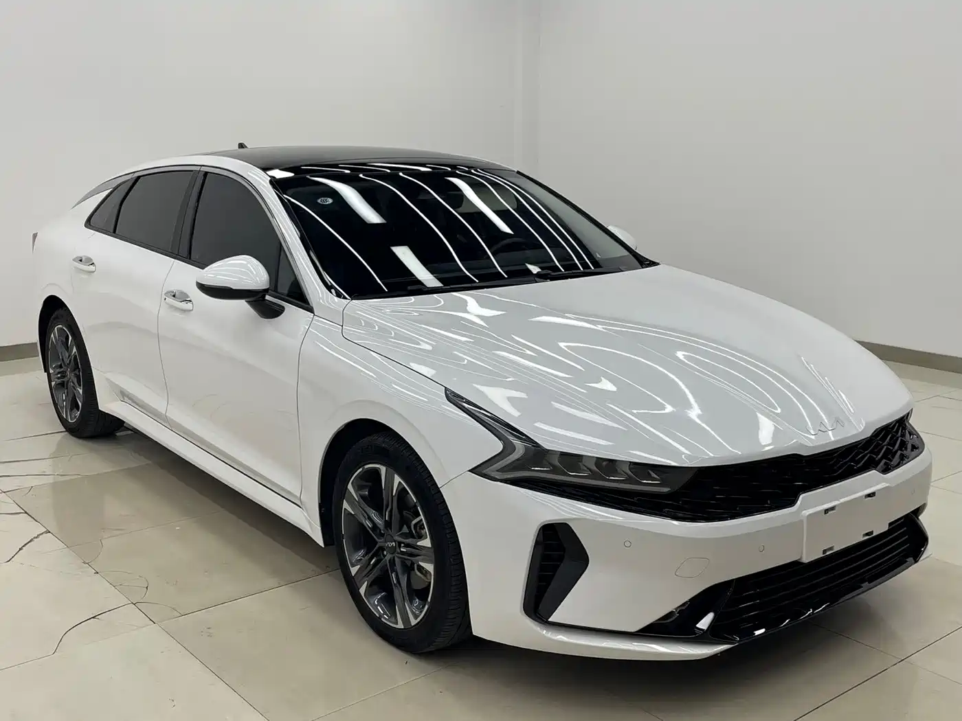 Kia K5 2023