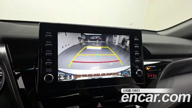 Toyota Camry 2021