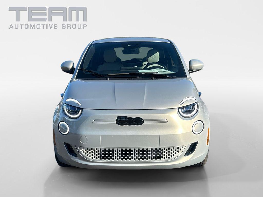 Fiat 500E 2025