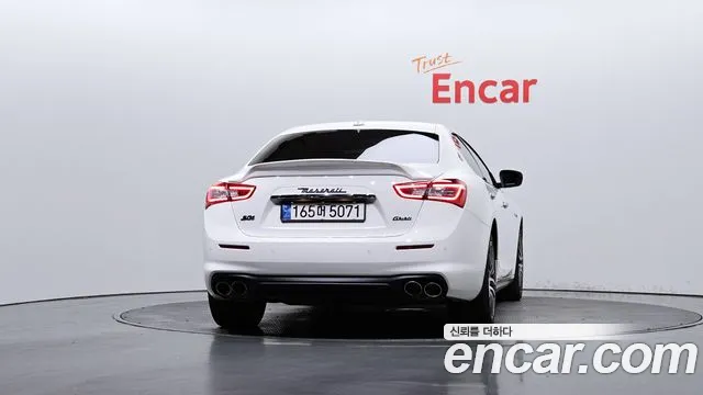 Maserati Ghibli 2020