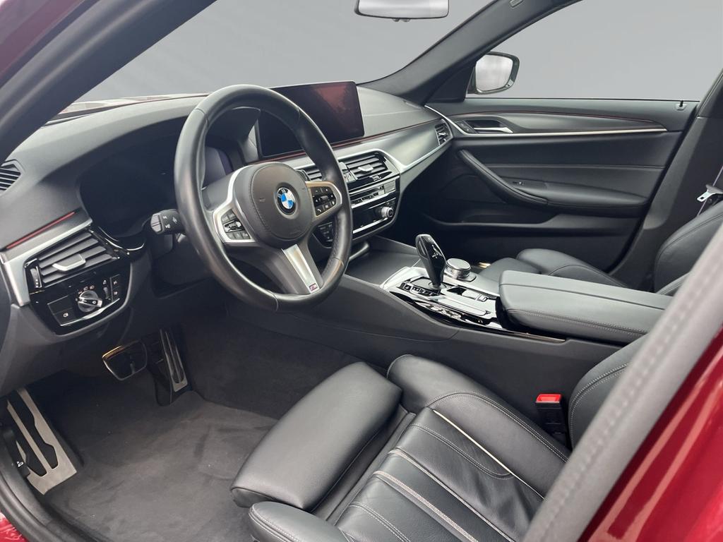 BMW 530 2022
