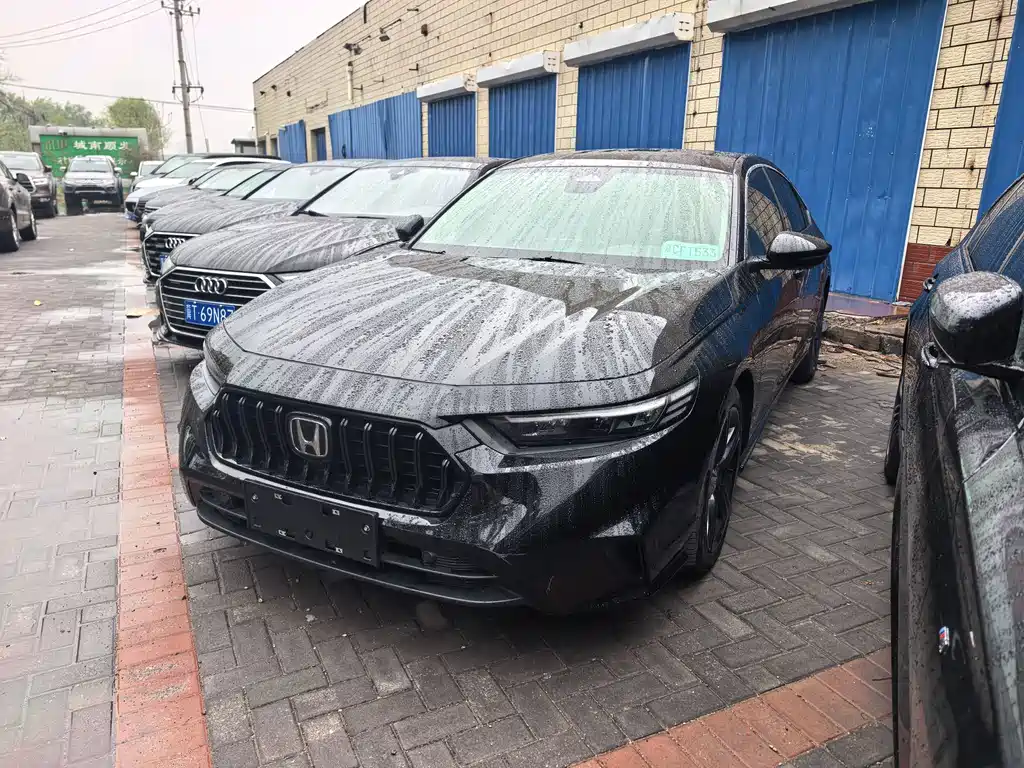Honda Inspire 2024