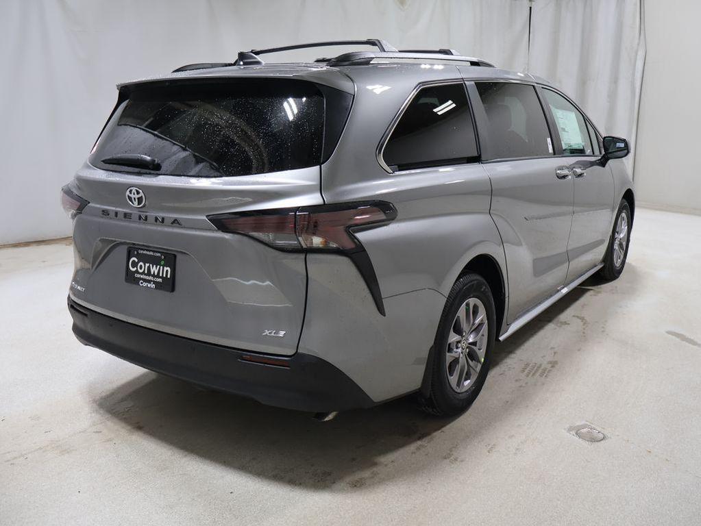 Toyota Sienna 2026