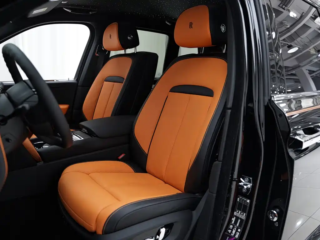 Rolls-Royce Cullinan 2025