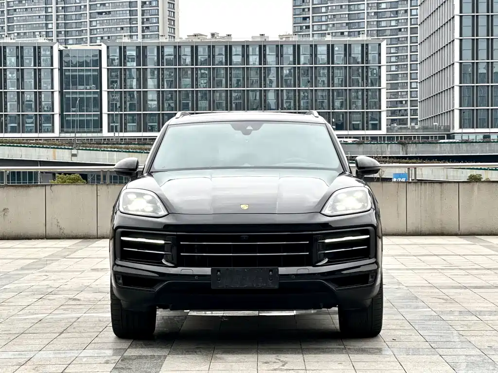 Porsche Cayenne 2024