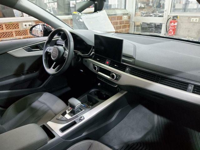 Audi A4 2023