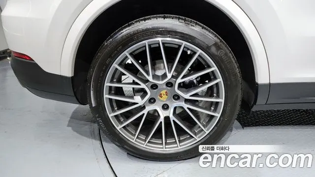 Porsche Cayenne 2020