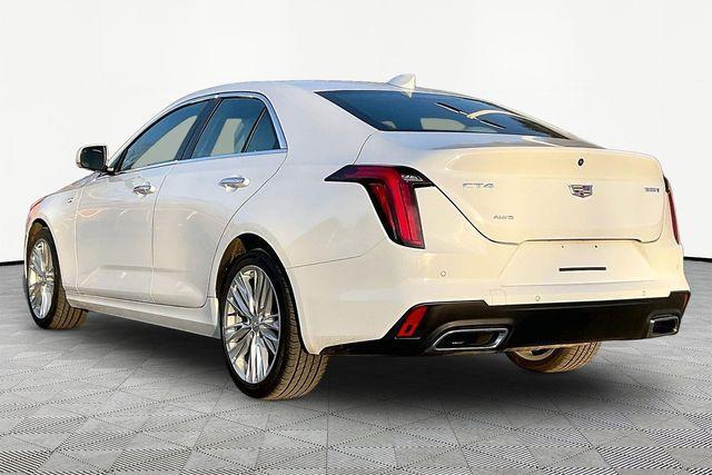 Cadillac CT4 2024