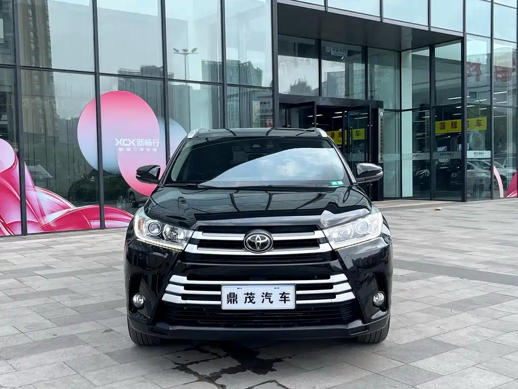 Toyota Highlander 2021