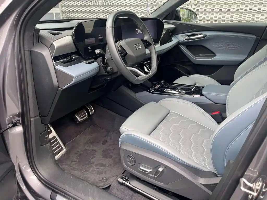 Audi e-tron 2026