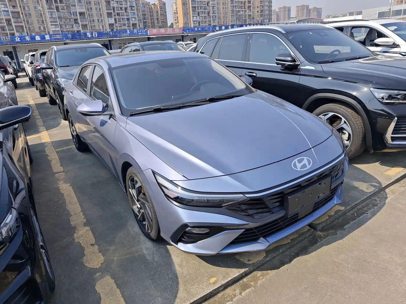 Hyundai Elantra 2024