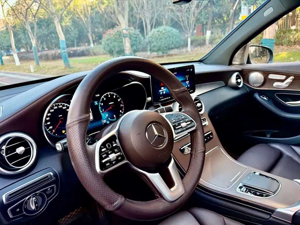 Mercedes-Benz GLC 2022