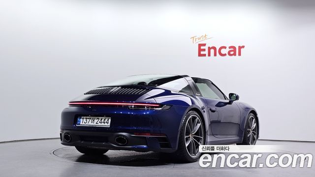 Porsche 911 2021