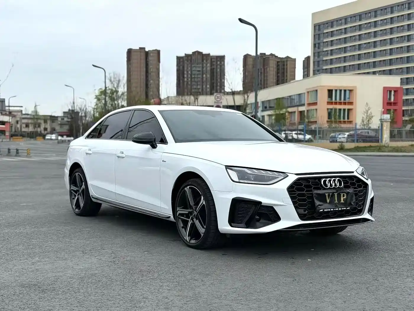Audi A4 2025