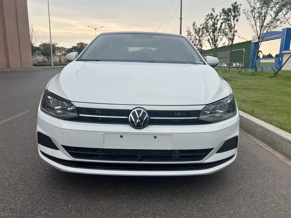 Volkswagen Polo 2025