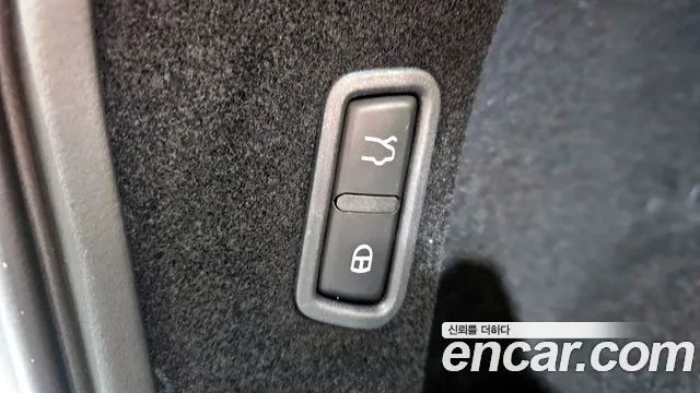 Maserati Levante 2022