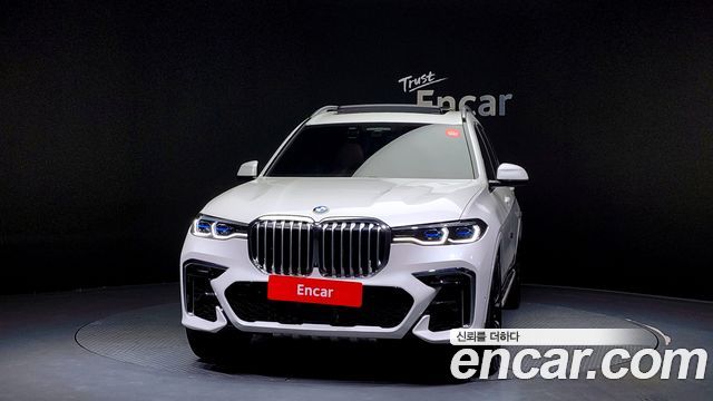 BMW X7 2021