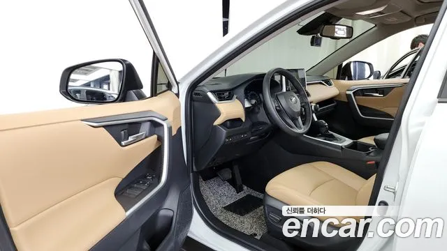 Toyota RAV4 2024