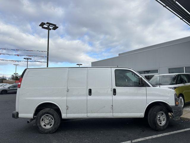Chevrolet Express 2025