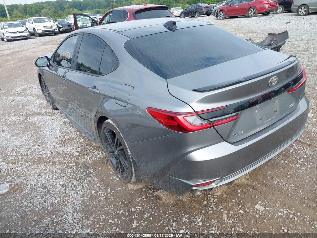 Toyota Camry 2025