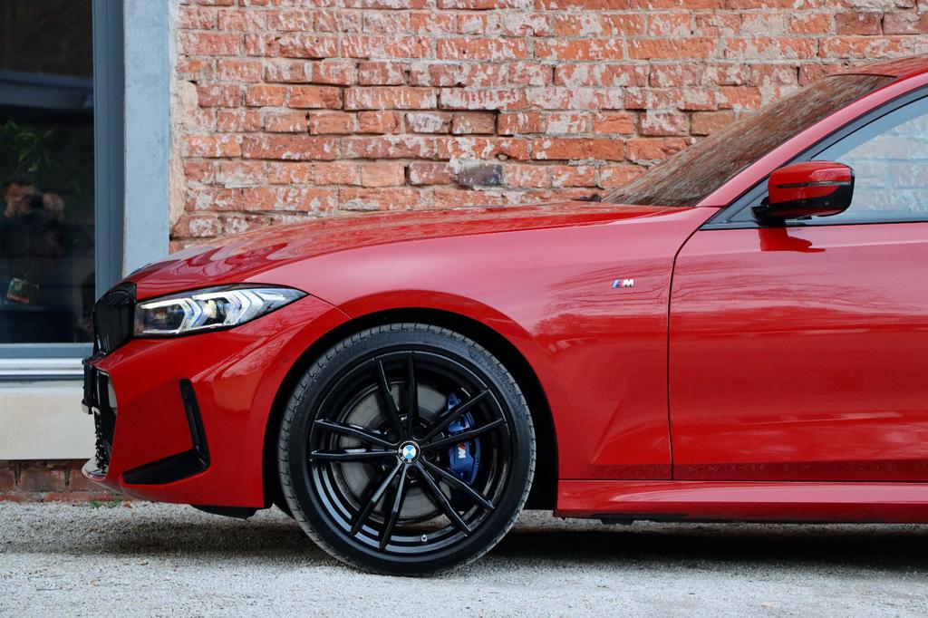 BMW 320 2024