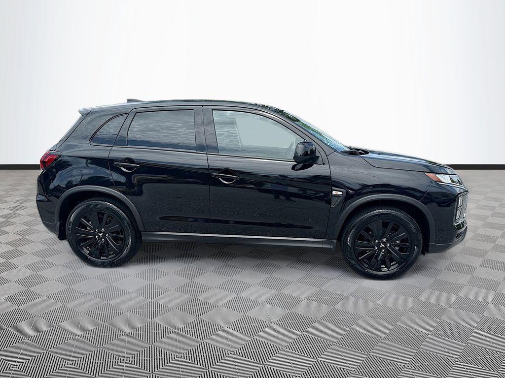 Mitsubishi Outlander Sport 2026