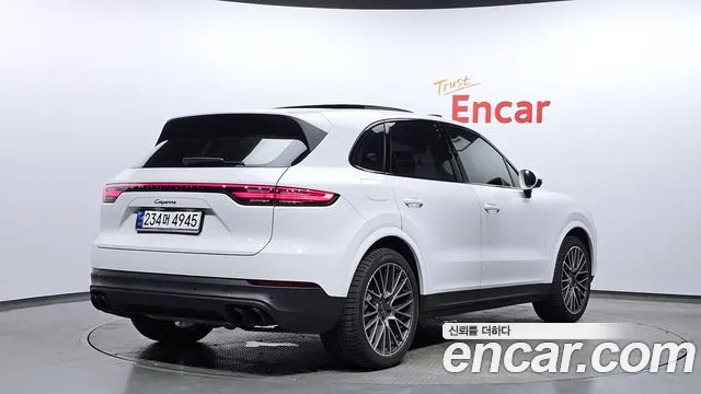 Porsche Cayenne 2022