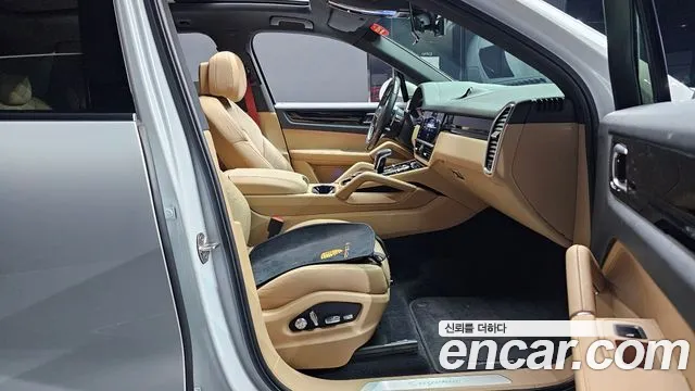 Porsche Cayenne 2020