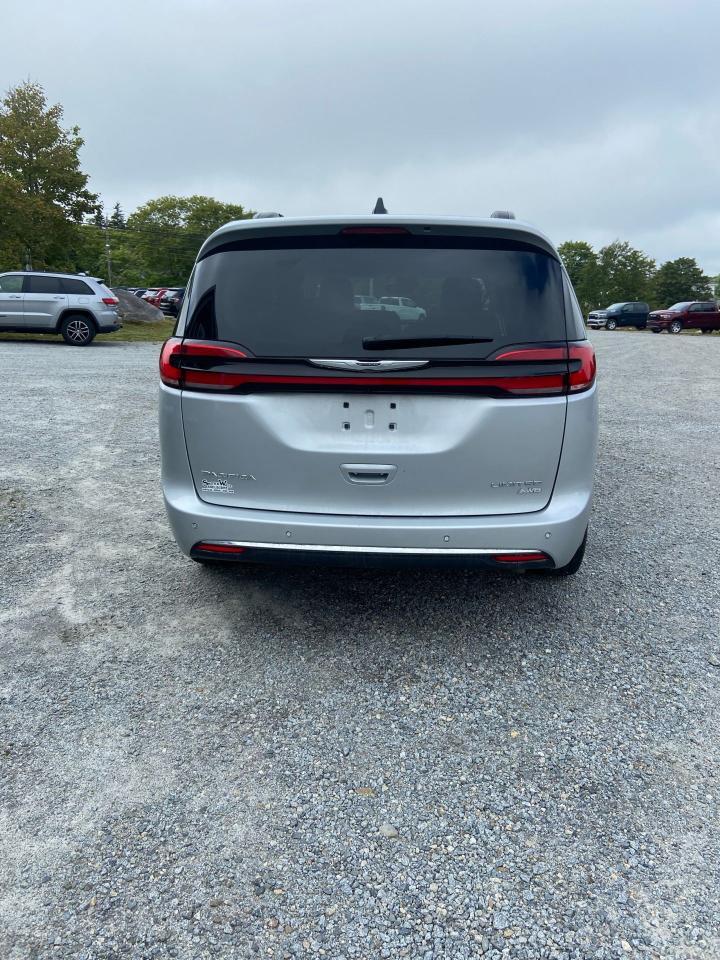 Chrysler Pacifica 2023