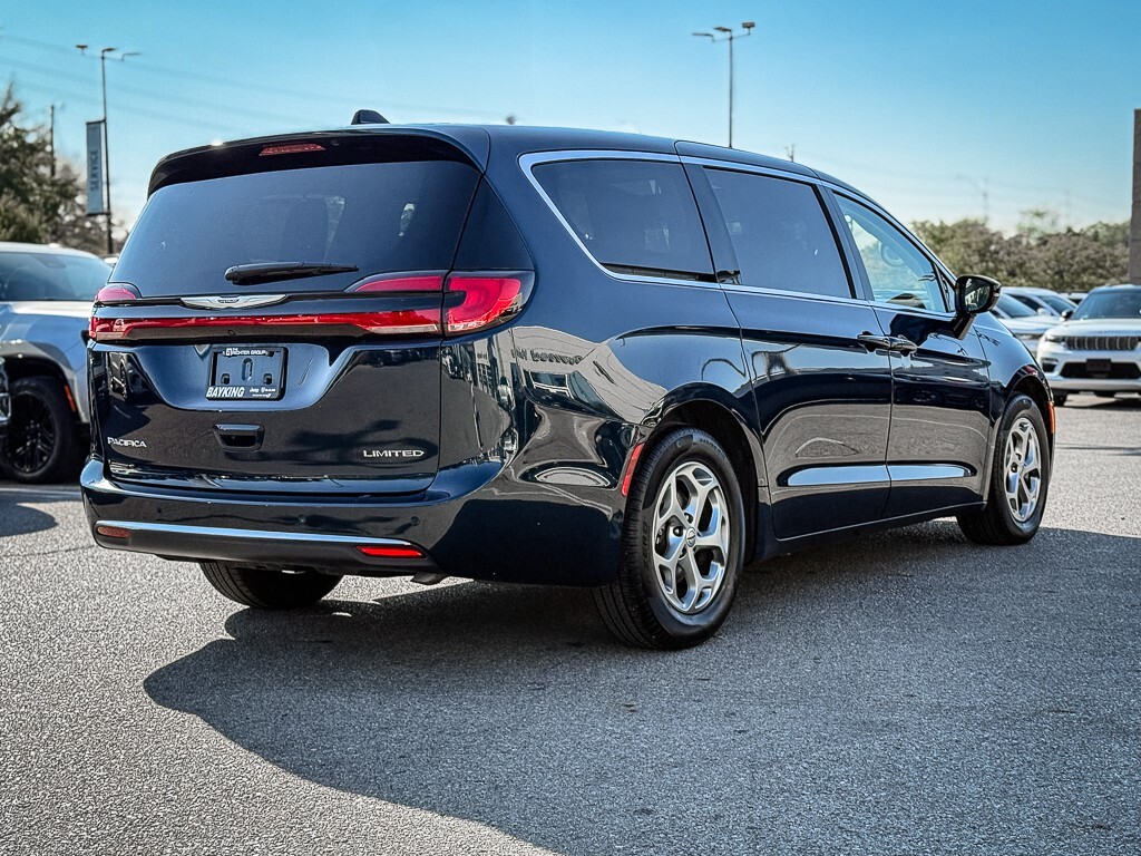 Chrysler Pacifica 2024