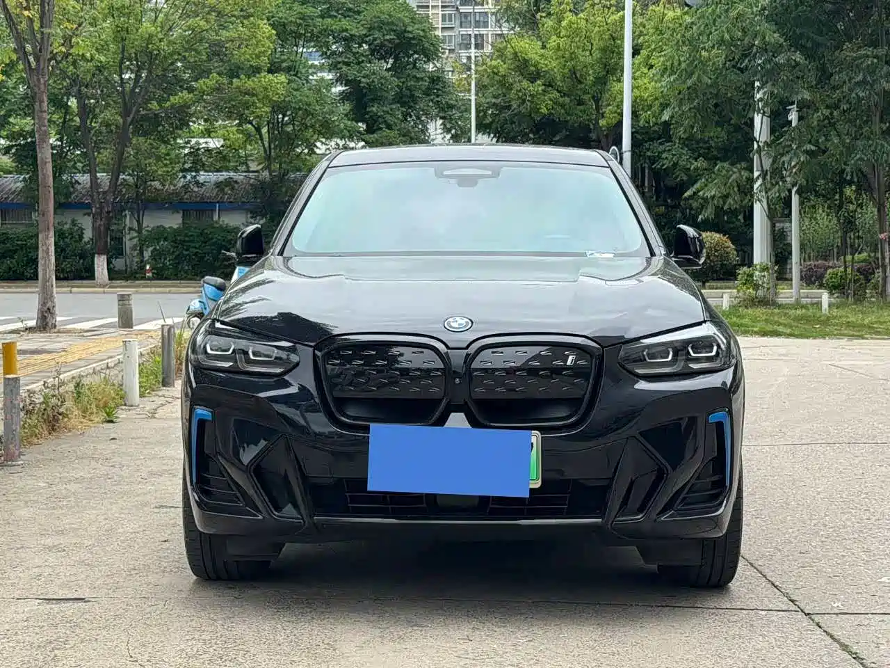 BMW iX3 2022