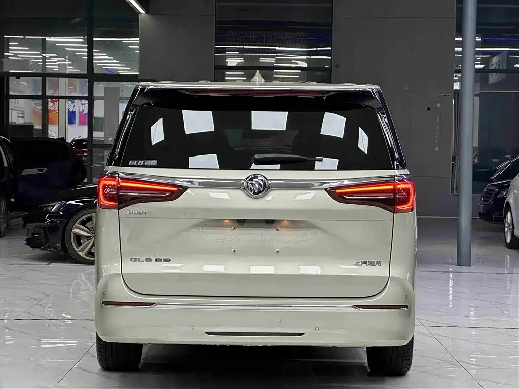Buick GL8 2021