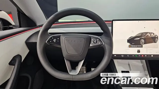 Tesla Model 3 2024