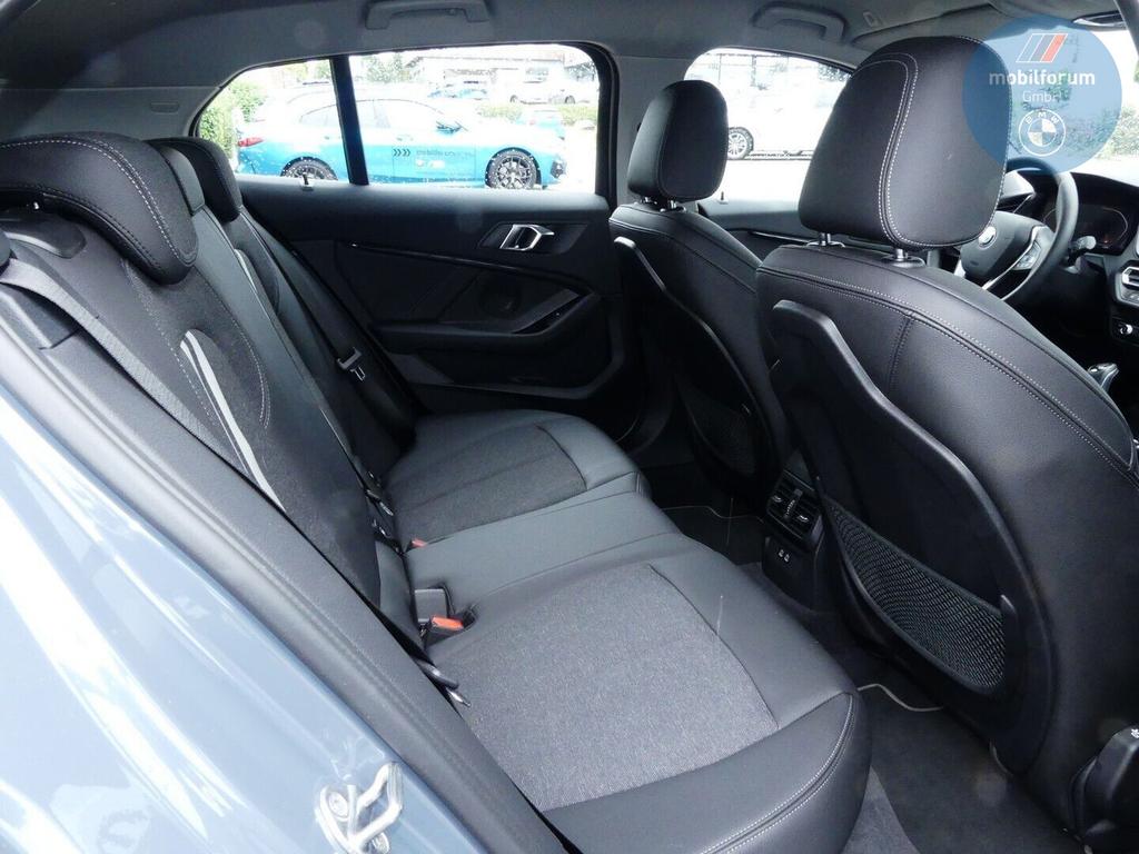 BMW 118 2021