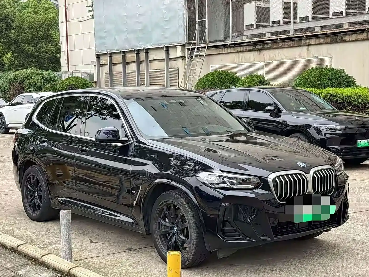 BMW iX3 2023