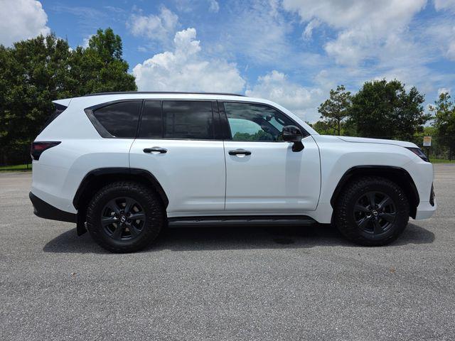 Lexus LX 2026