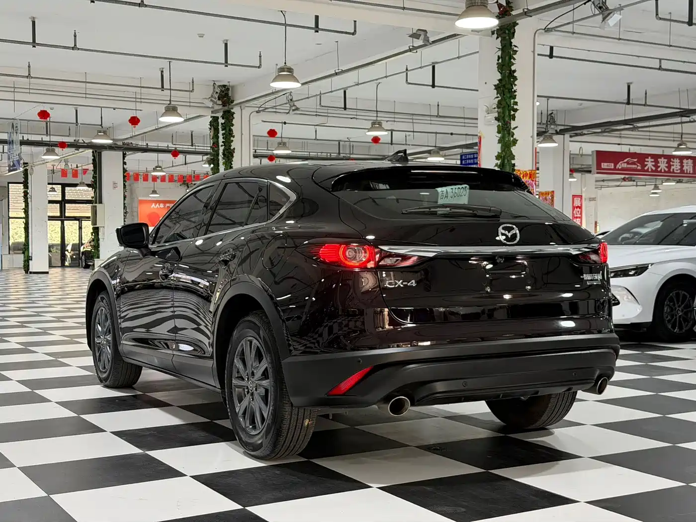 Mazda CX-4 2023