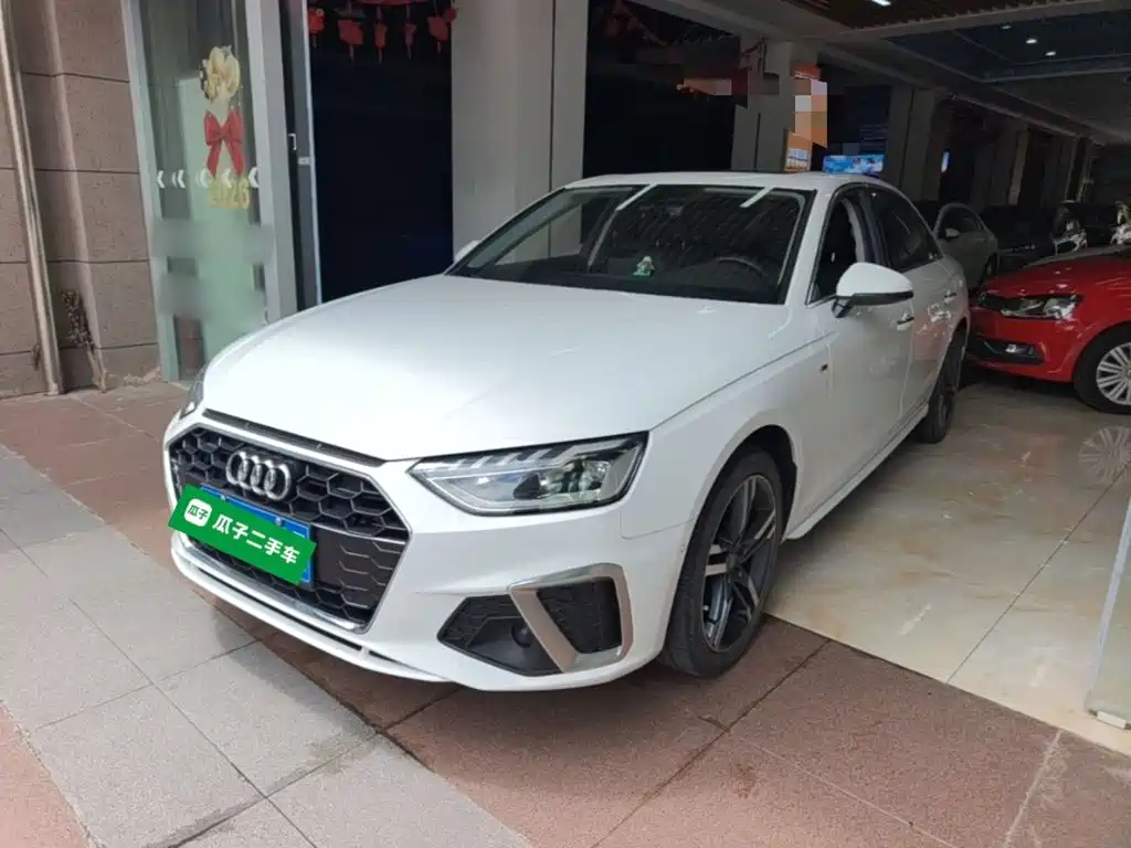 Audi A4 2021