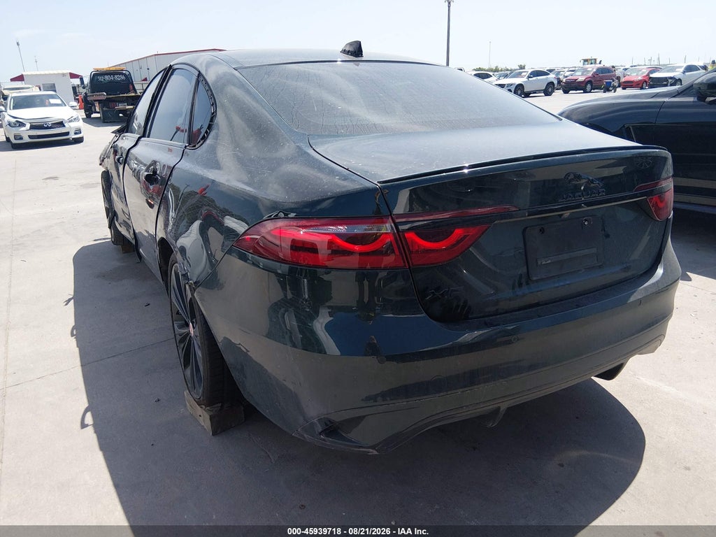 Jaguar XF 2023