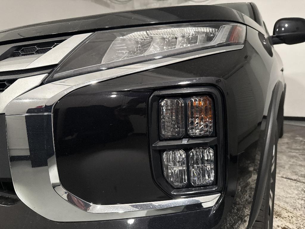 Mitsubishi Outlander Sport 2023