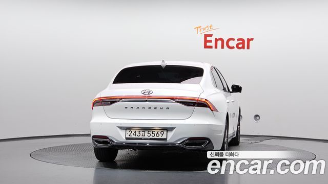 Hyundai Grandeur 2022