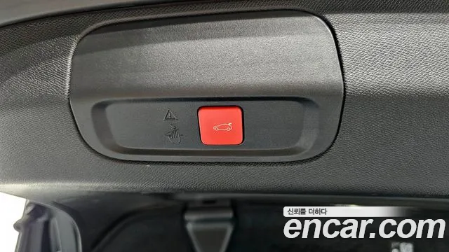 Peugeot 408 2023