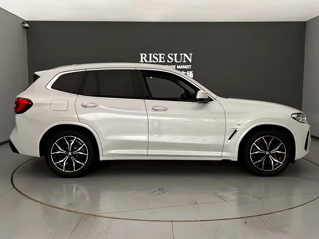 BMW X3 2021